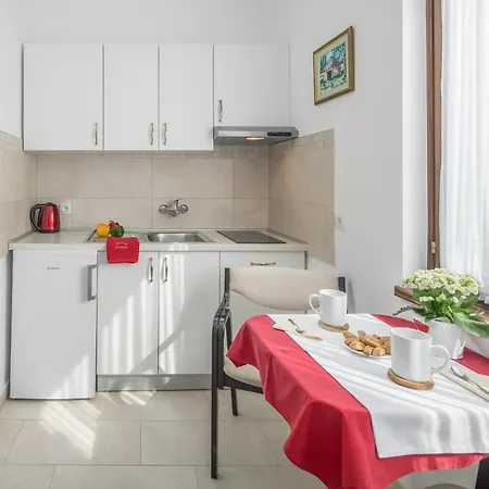 Katana Apartment Porec