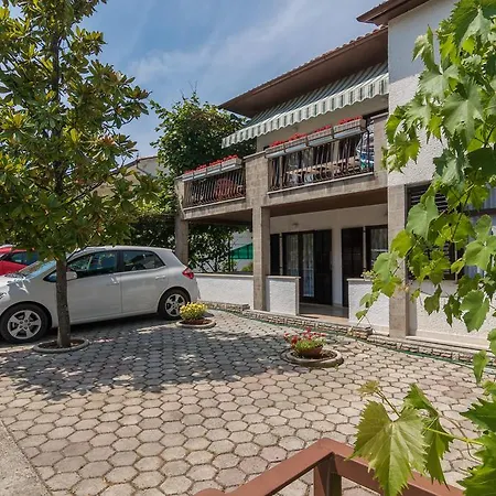 Apartment Katana Porec